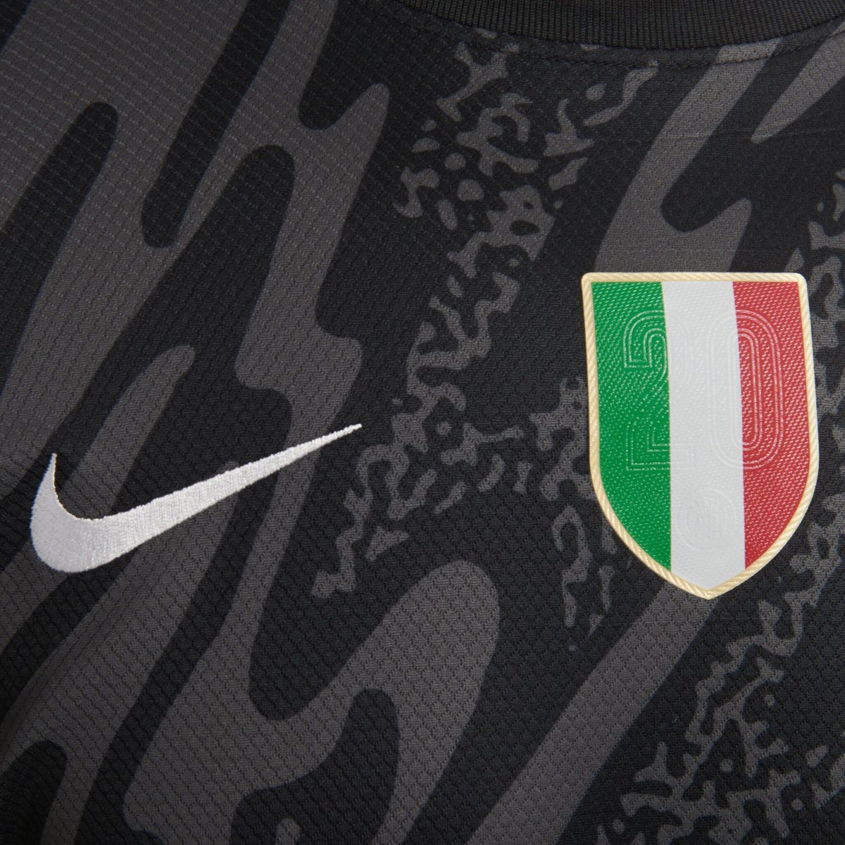 Inter Milan Jerseys im nike mens goalkeeper home kit shirt 202425 with custom printing | Premium Quality & Team Support